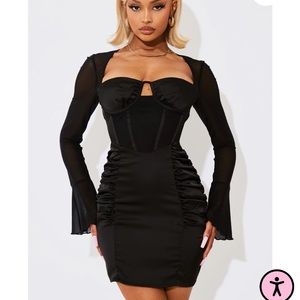 PrettyLittleThing fitted/corseted mini dress 🎀